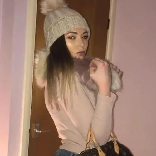 leniiiii image 2